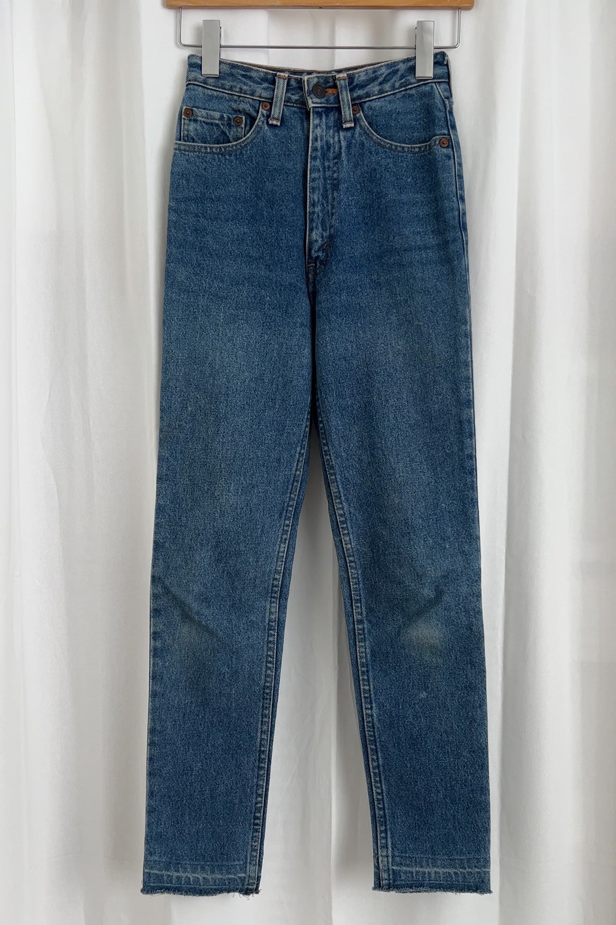 Vintage Medium Wash Skinny Levi's Denim Jeans