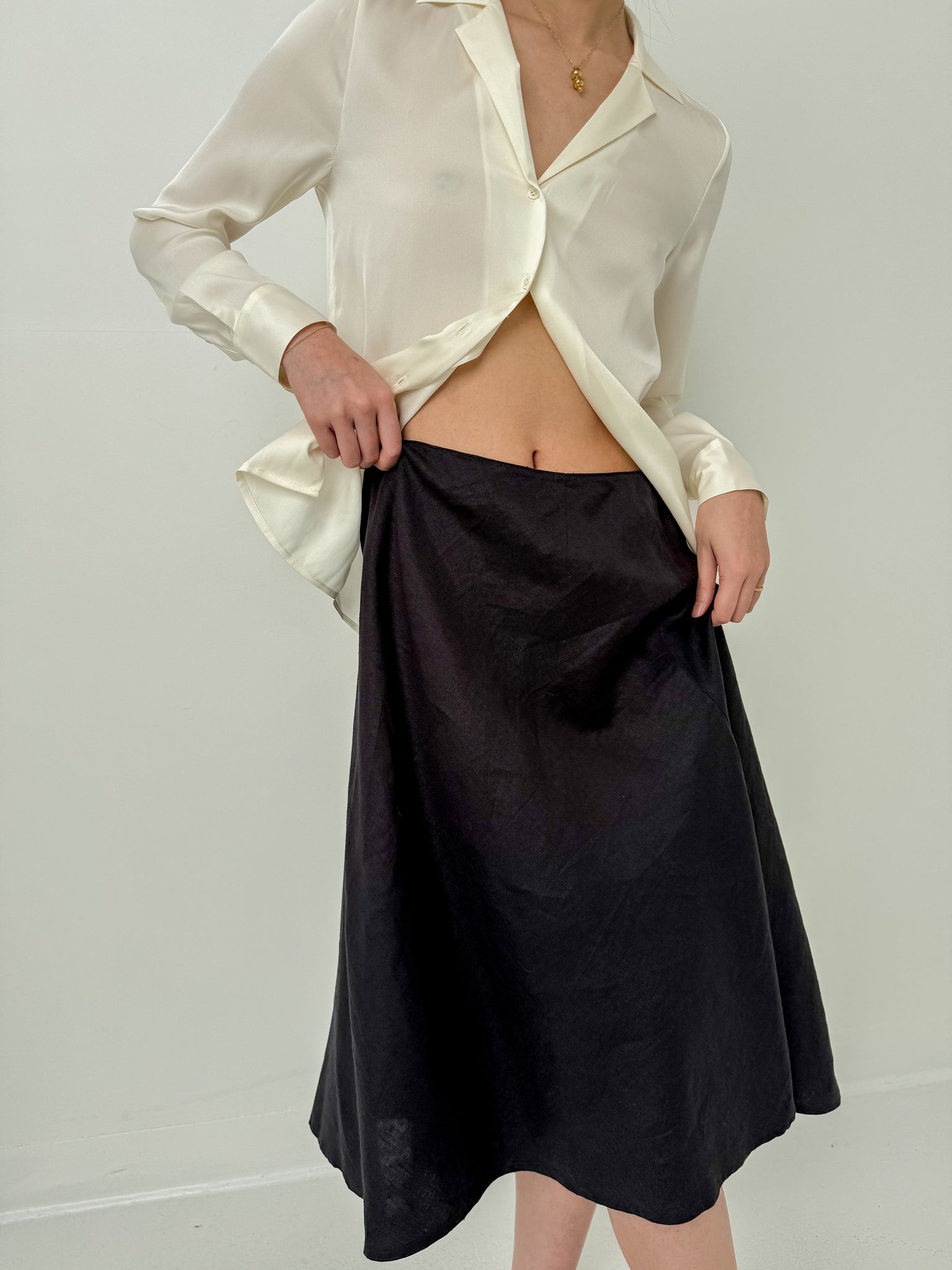 Vintage Charbon Linen Maxi Flare Skirt